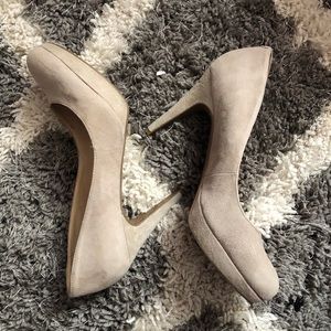 Marc fisher suede nude heels size 8.5